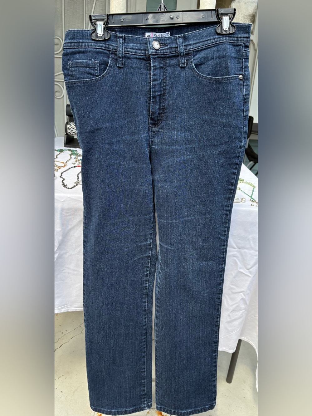 Lee Women’s Classic Fit Straight Leg Jeans 10